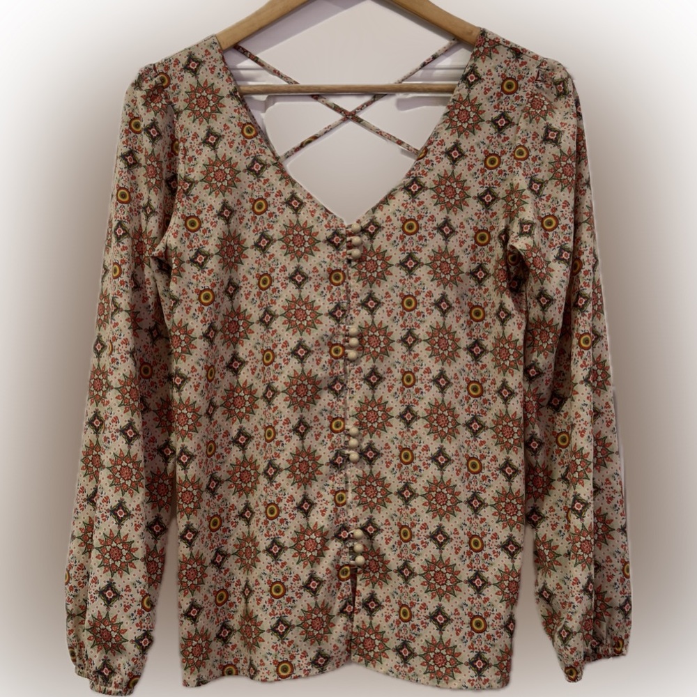 My Story Tan Garden Print Long Sleeve Shirt Size Small